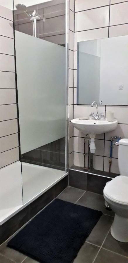 Appart Comme Chez Soi Pusignan Ngoại thất bức ảnh