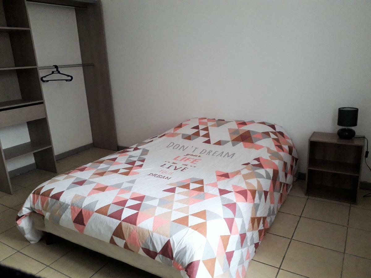 Appart Comme Chez Soi Pusignan Ngoại thất bức ảnh
