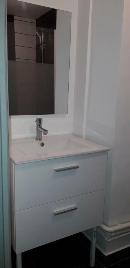 Appart Comme Chez Soi Pusignan Ngoại thất bức ảnh